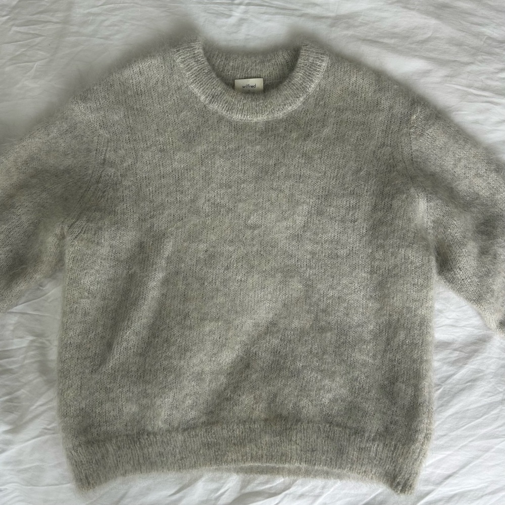 Aritzia Heather Gray Crewneck Sweater - Picture 4 of 7